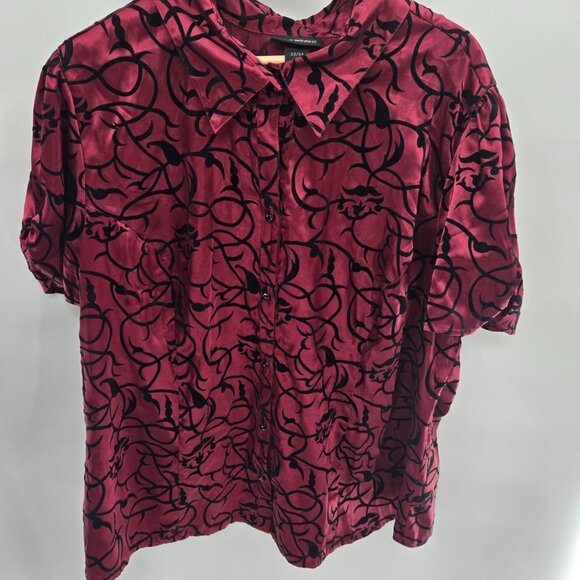 Lane Bryant Burgundy Black Velvet Burnout Button Down Short Sleeved Top 22/24 - Picture 6 of 12